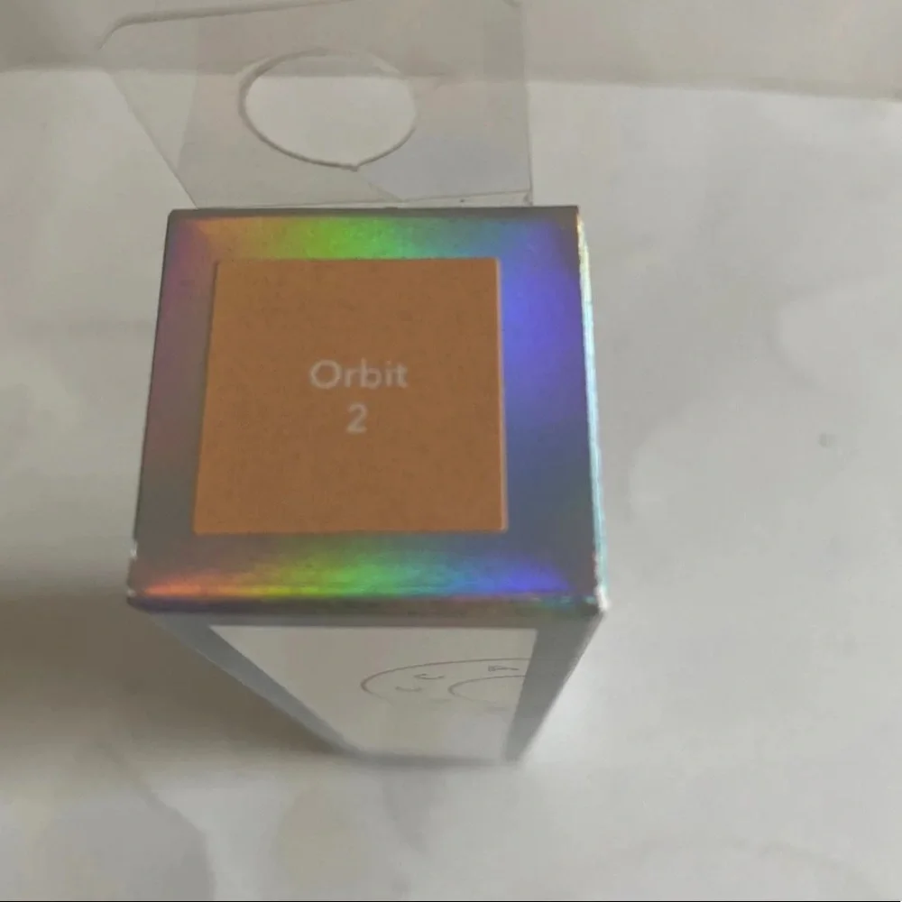BECCA Orbit 2 Light Light Shifter Dewing Tint Moisturizer Foundation NIB